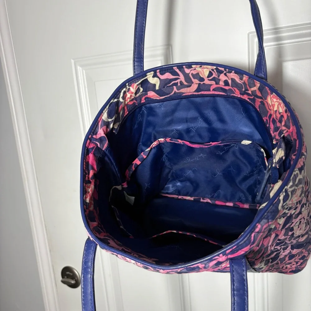 Vera Bradley Tote Bag Womens Medium Purple Pink Floral Excellent Quilted Cotton
